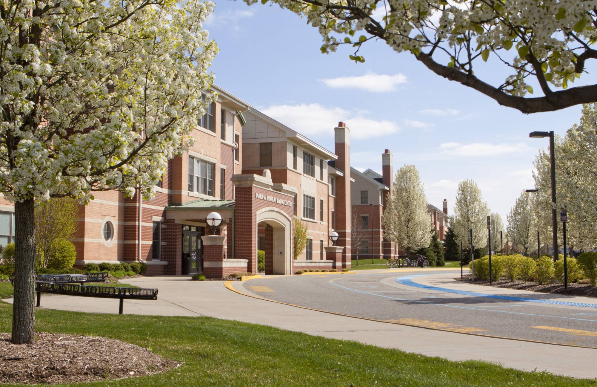 Murray Living Center spring exterior